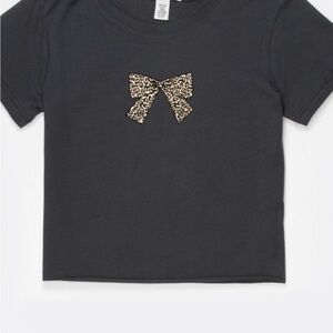 Tillys girls Black T-Shirt with Leopard Bow- glamour and coquette